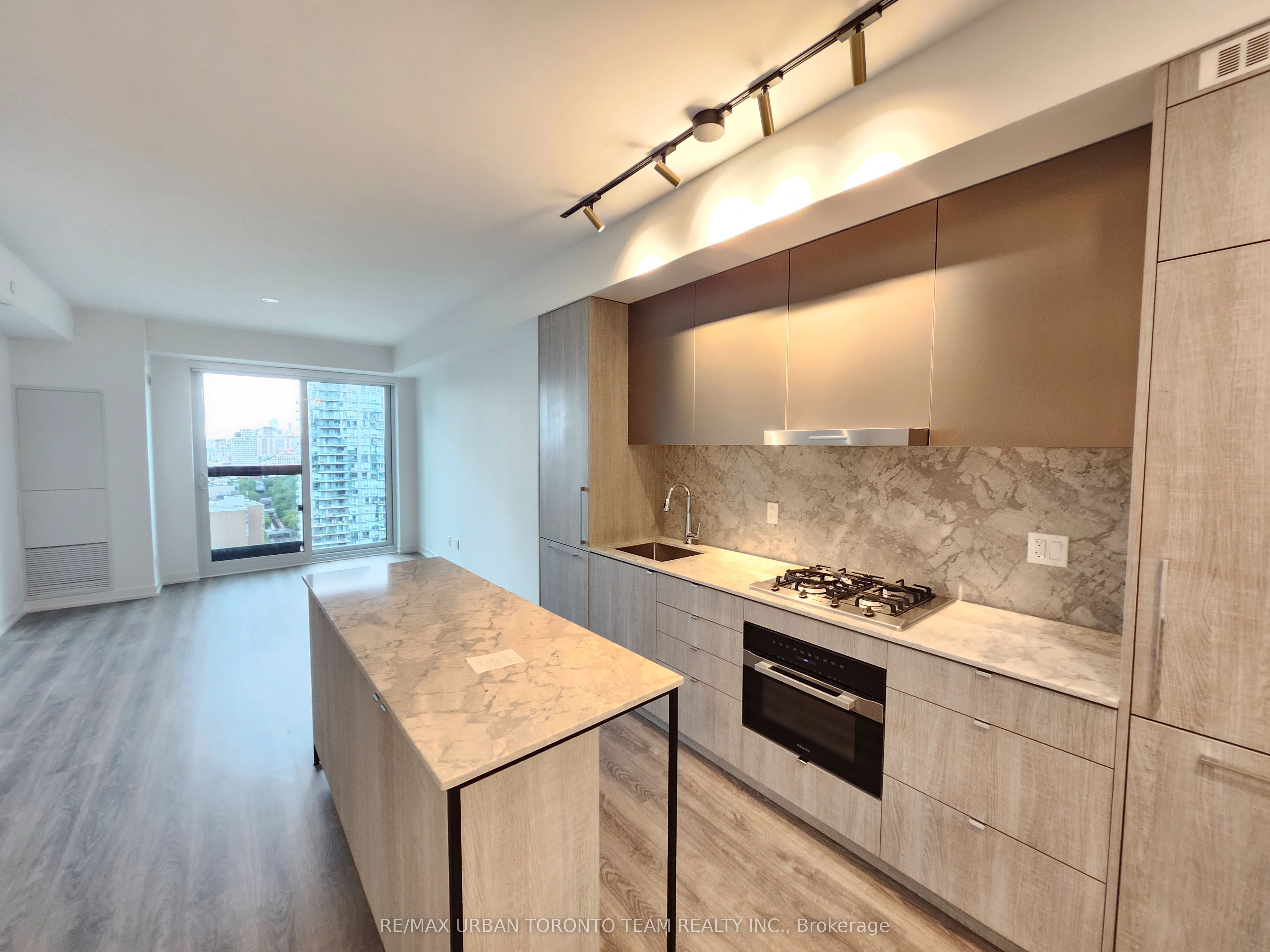 Additional image 2 of 2803-771 Yonge Street, Toronto, ON, M4W 0B8