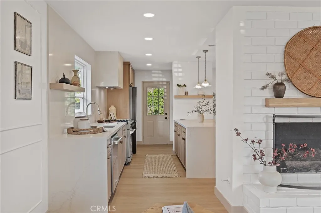 Additional image 11 of 3268 Michigan Ave, Costa Mesa, CA 92626