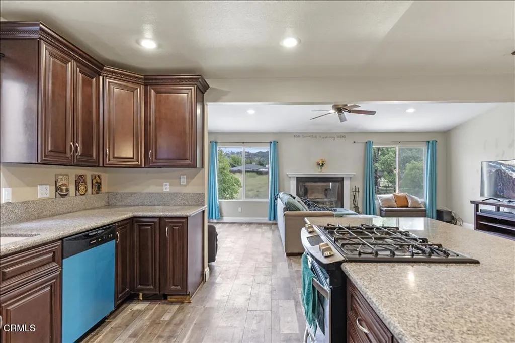 Additional image 9 of 20924 Brentwood Drive, Tehachapi, CA 93561