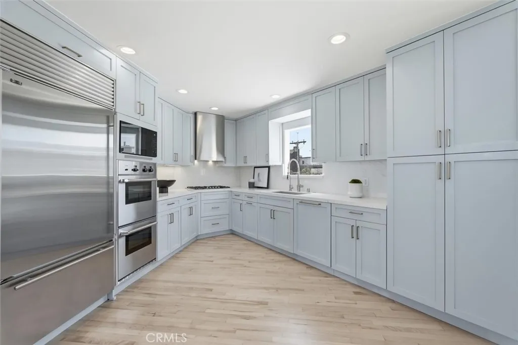Additional image 41 of 24 Eastwind Street Unit 1, Marina Del Rey, CA 90292