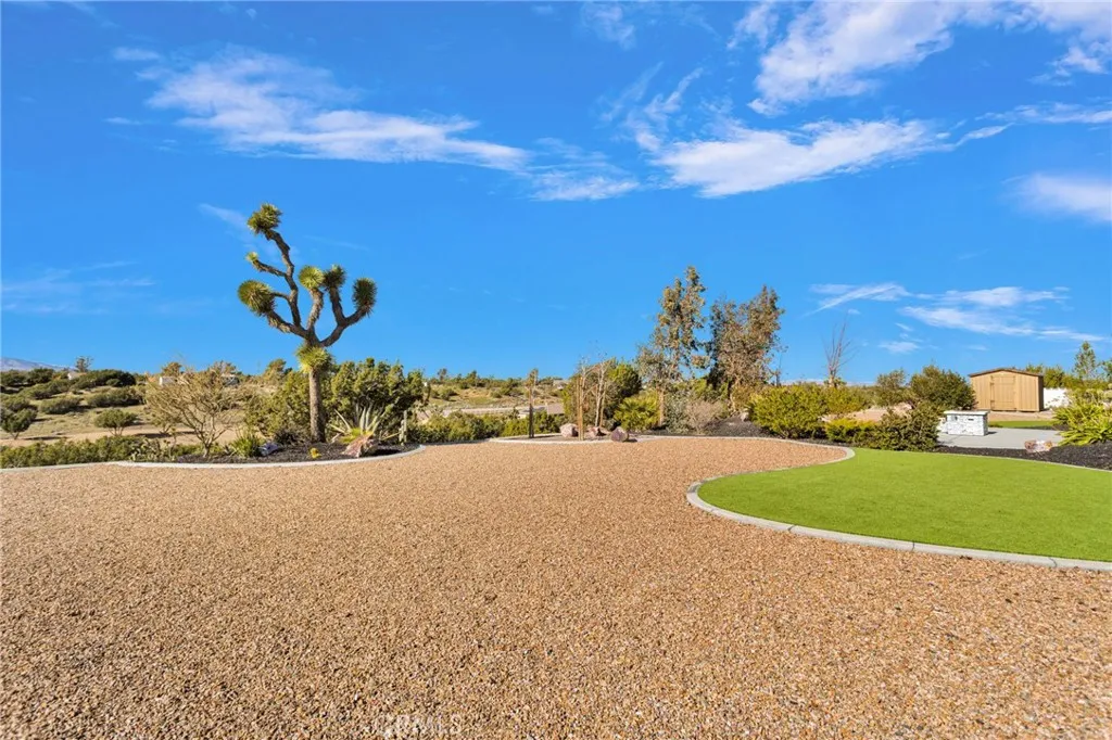 Additional image 54 of 8140 Heartland Cir, Oak Hills, CA 92344