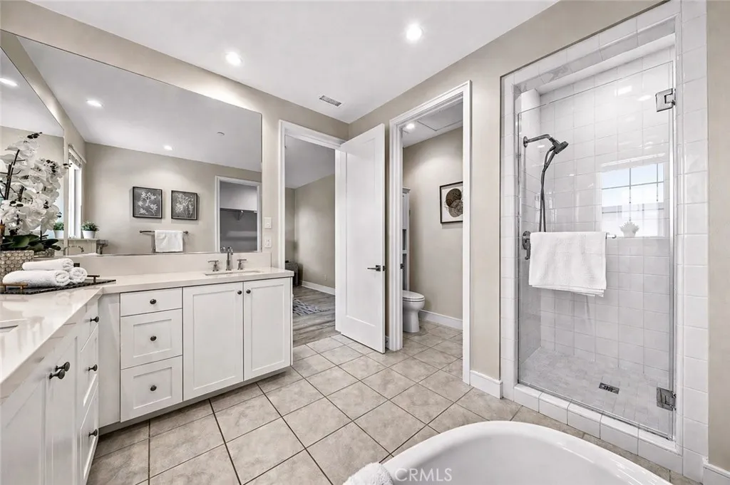 Additional image 68 of 162 Winnett, Irvine, CA 92602