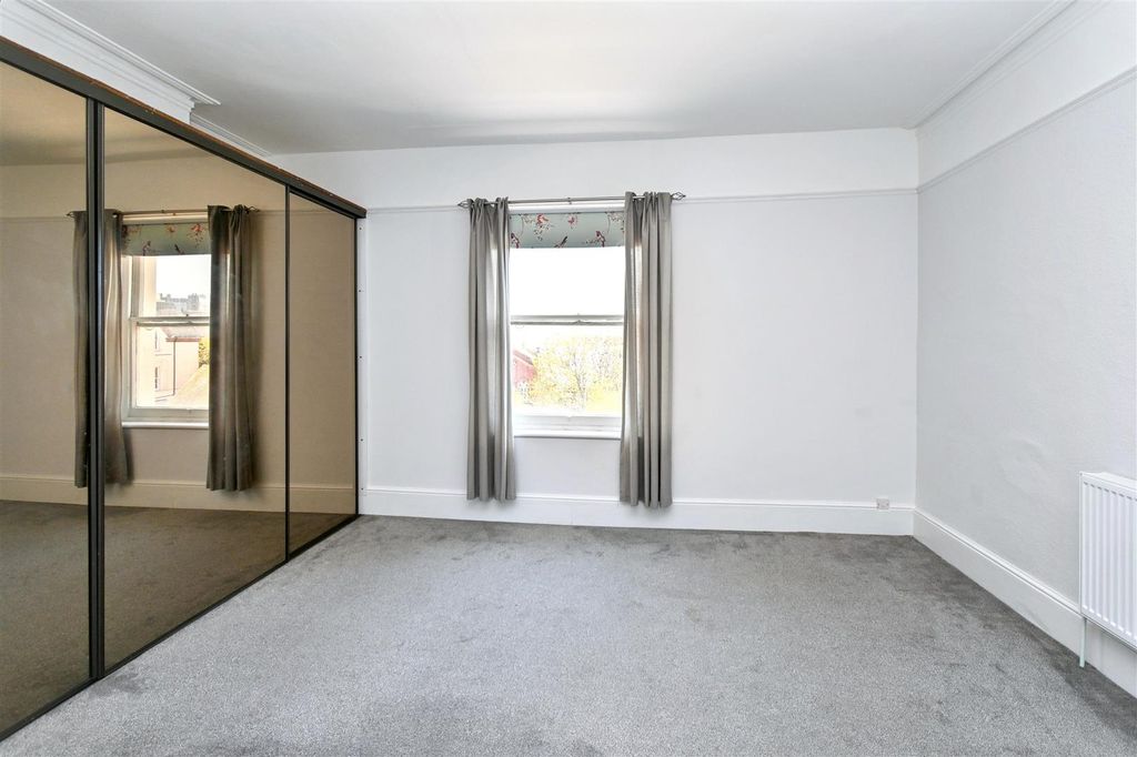 Additional image 7 of 2 bed flat for saleSpencer Road, Eastbourne BN21