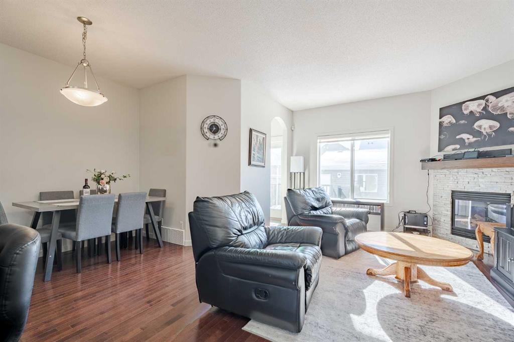 Additional image 3 of 29 Evansridge Circle NW, Calgary, AB, T3P 0H9