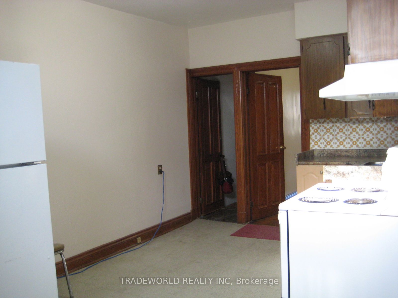 Additional image 3 of Main Fl-759 Gerrard Street E, Toronto, ON, M4M 1Y5