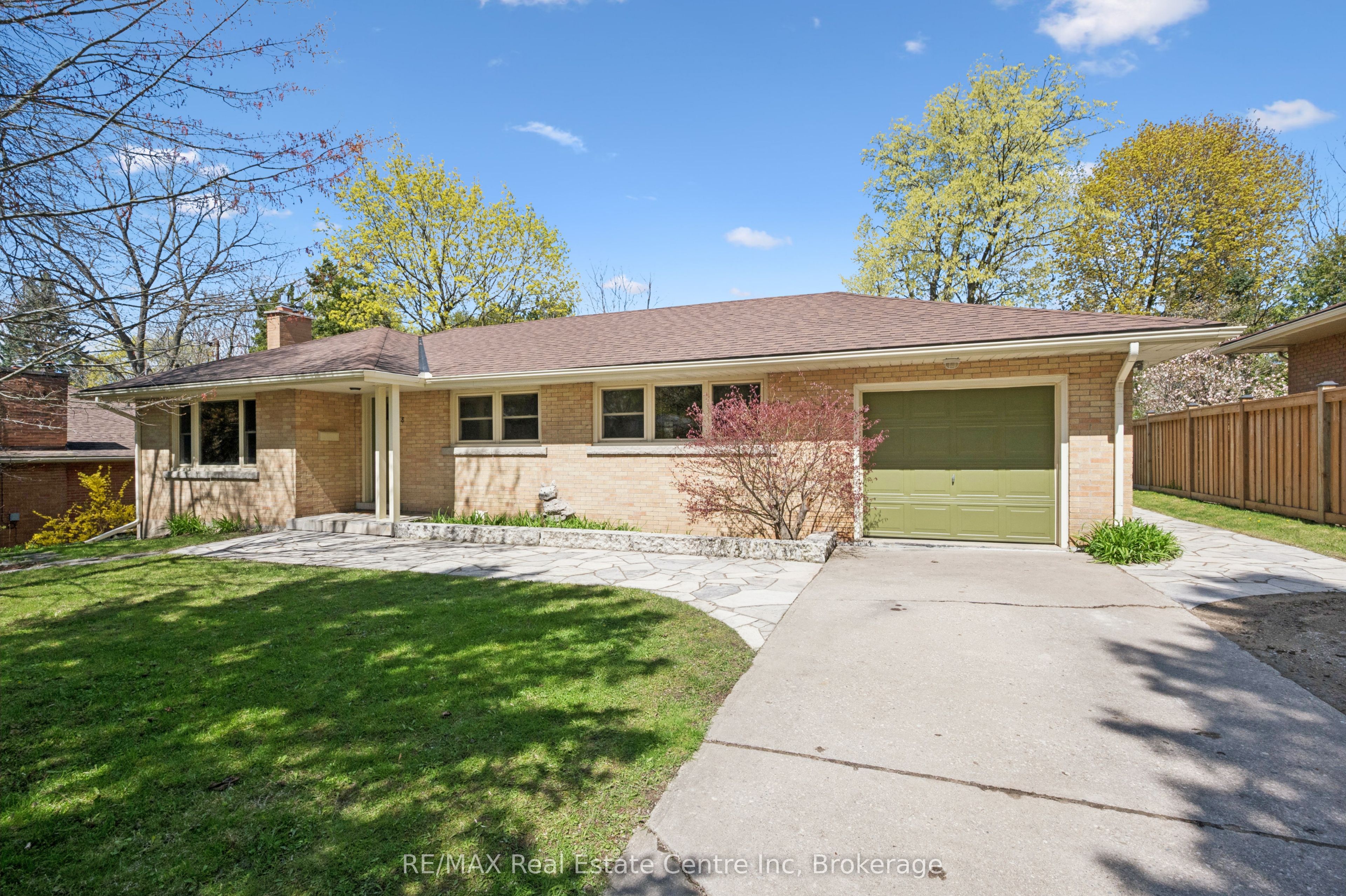 Additional image 3 of 8 Harcourt Drive, Guelph, ON, N1G 1J6