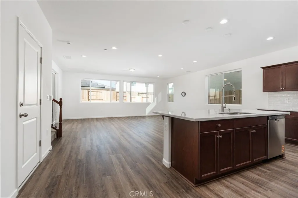 Additional image 6 of 1189 Magnolia Court W, Madera, CA 93636
