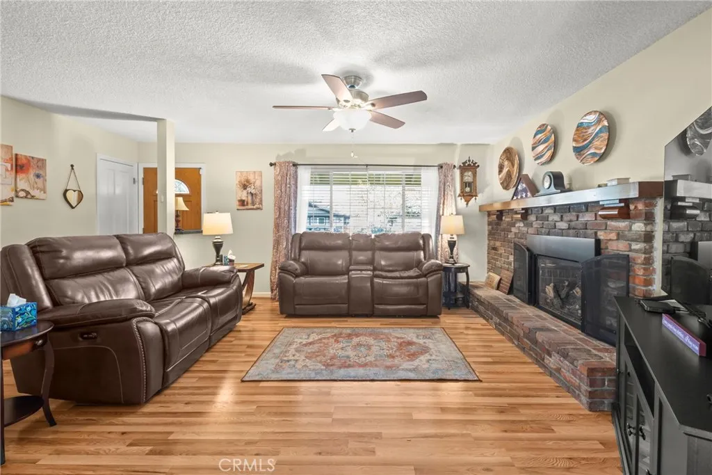 Additional image 31 of 705 Elm St, Tehachapi, CA 93561