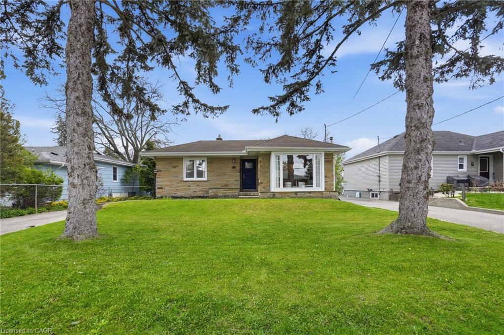 23 Mcmaster Avenue, Dundas, ON, L9H 4M6