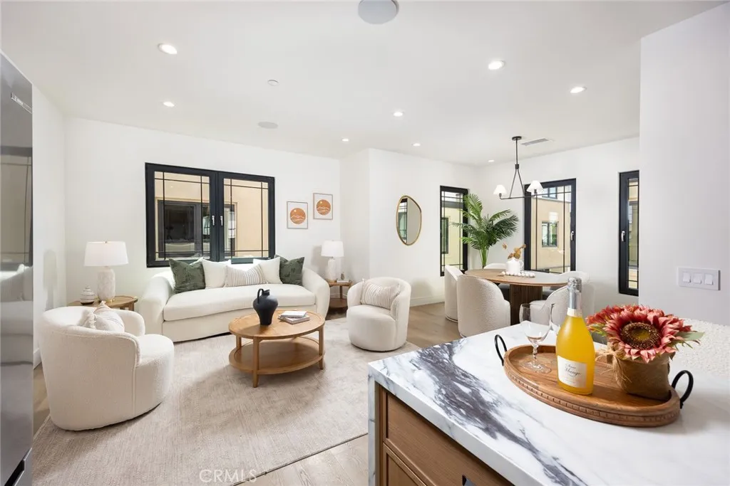 Additional image 15 of 830 Sunset Blvd Unit B, Arcadia, CA 91007
