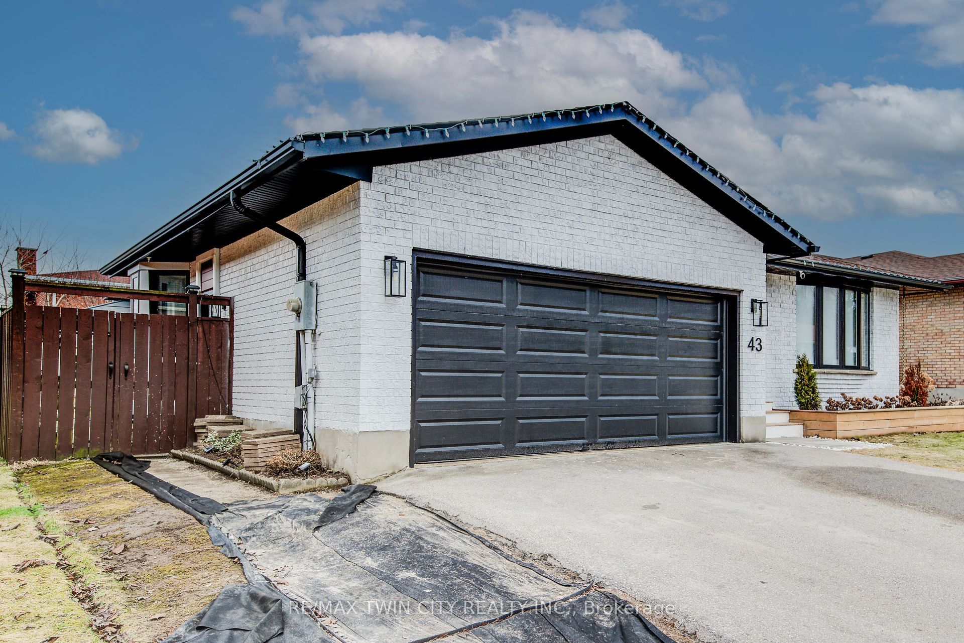 43 Southview Crescent, Cambridge, ON, N1P 1A3 photo 3