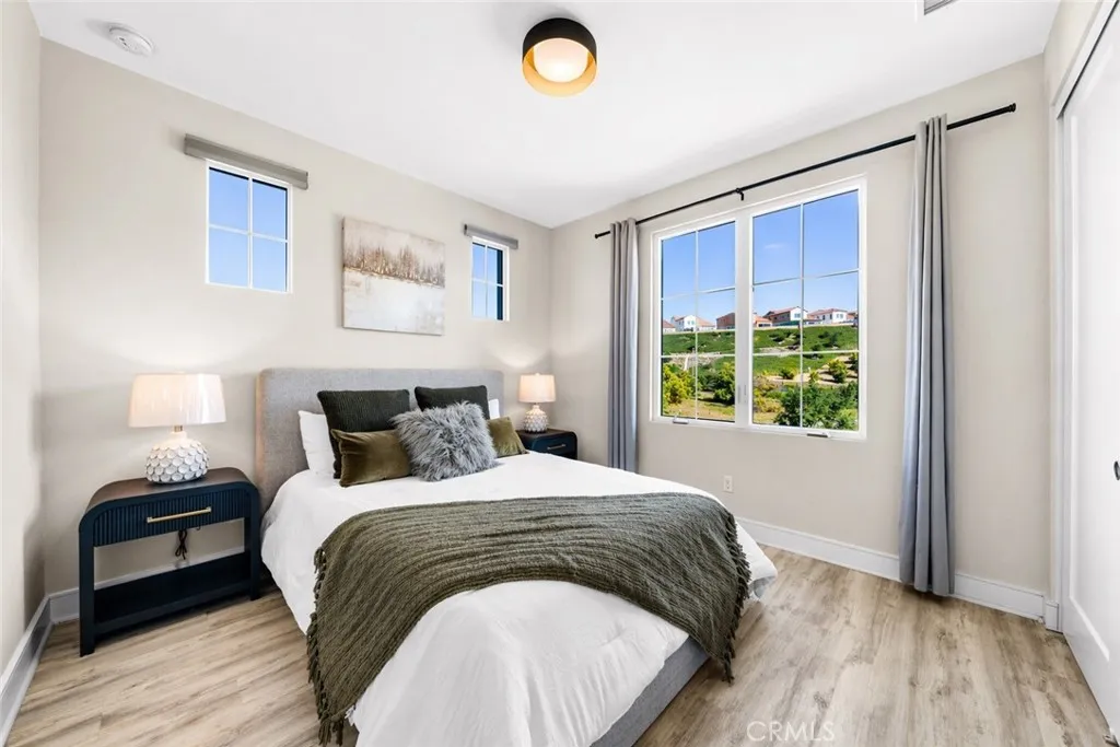 Additional image 71 of 162 Winnett, Irvine, CA 92602