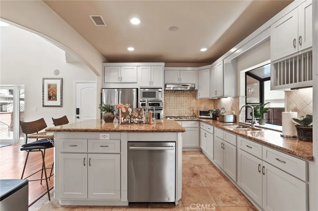Additional image 15 of 4326 E Vista Street, Long Beach, CA 90803