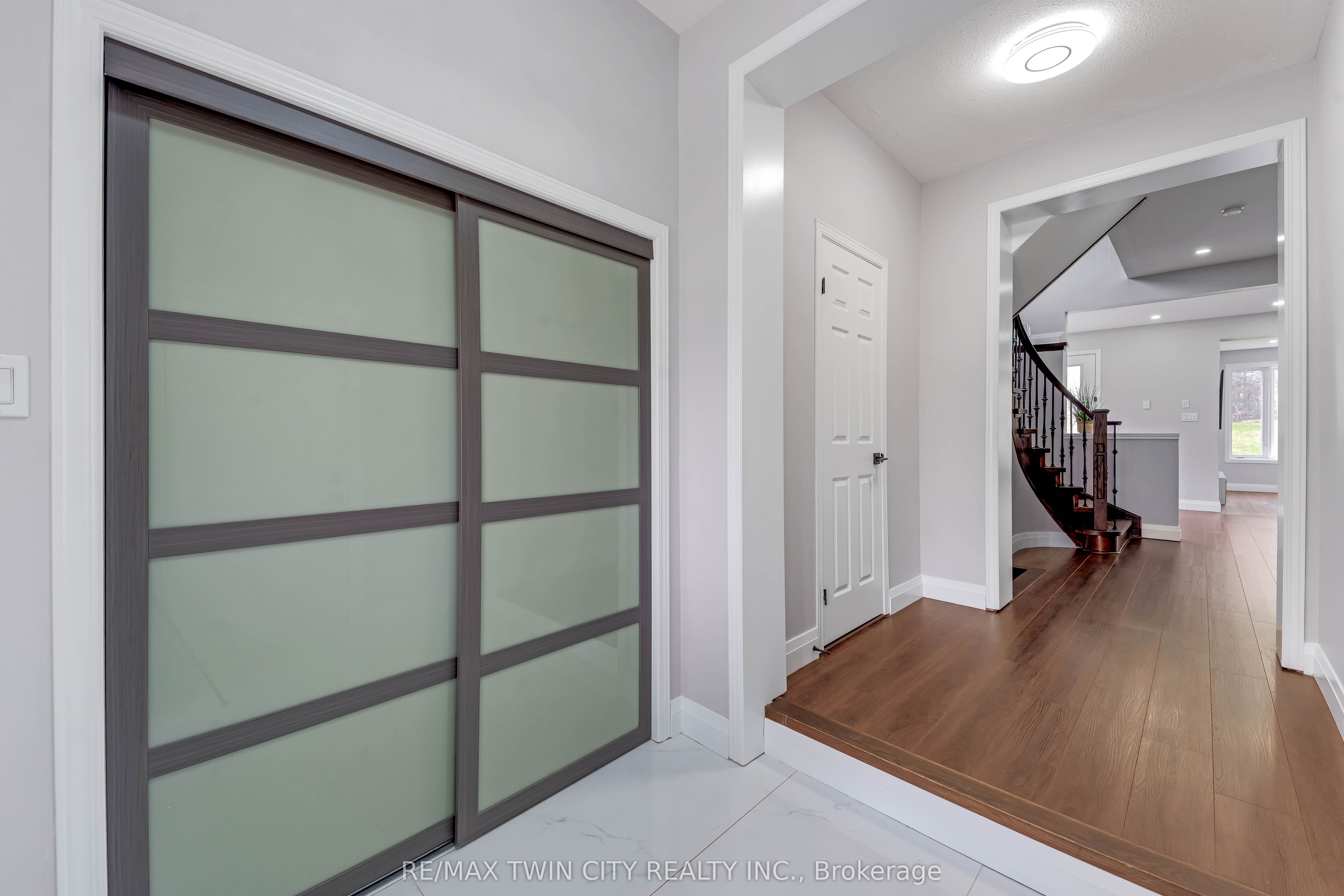 Additional image 4 of 42 Doon Mills Drive, Kitchener, ON, N2P 2W9