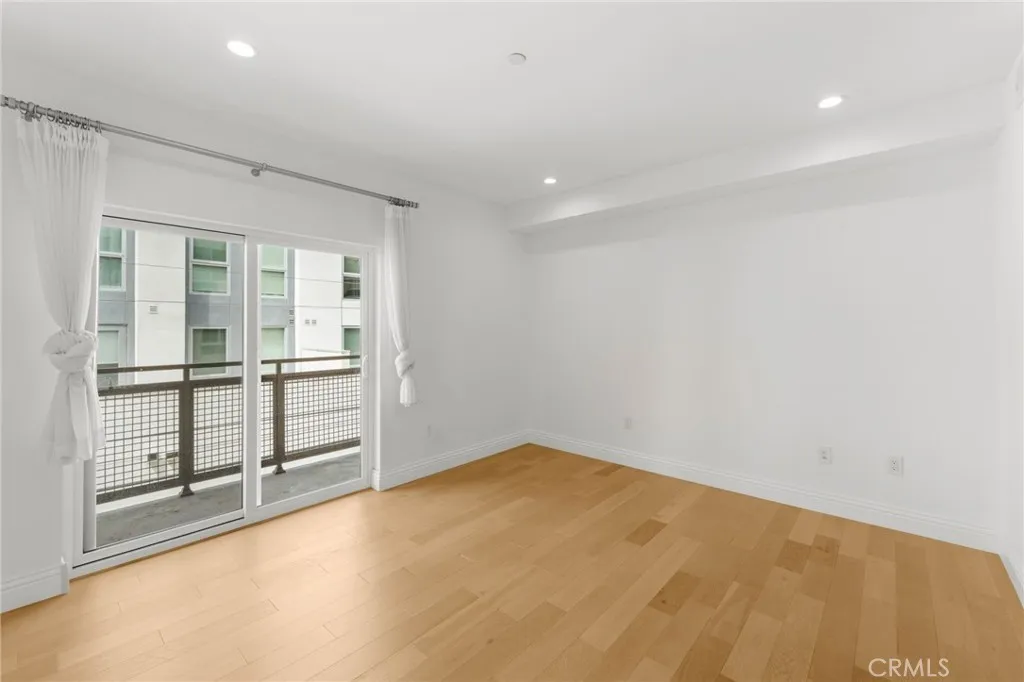 Additional image 36 of 2939 Leeward Avenue Unit 509, Los Angeles, CA 90005