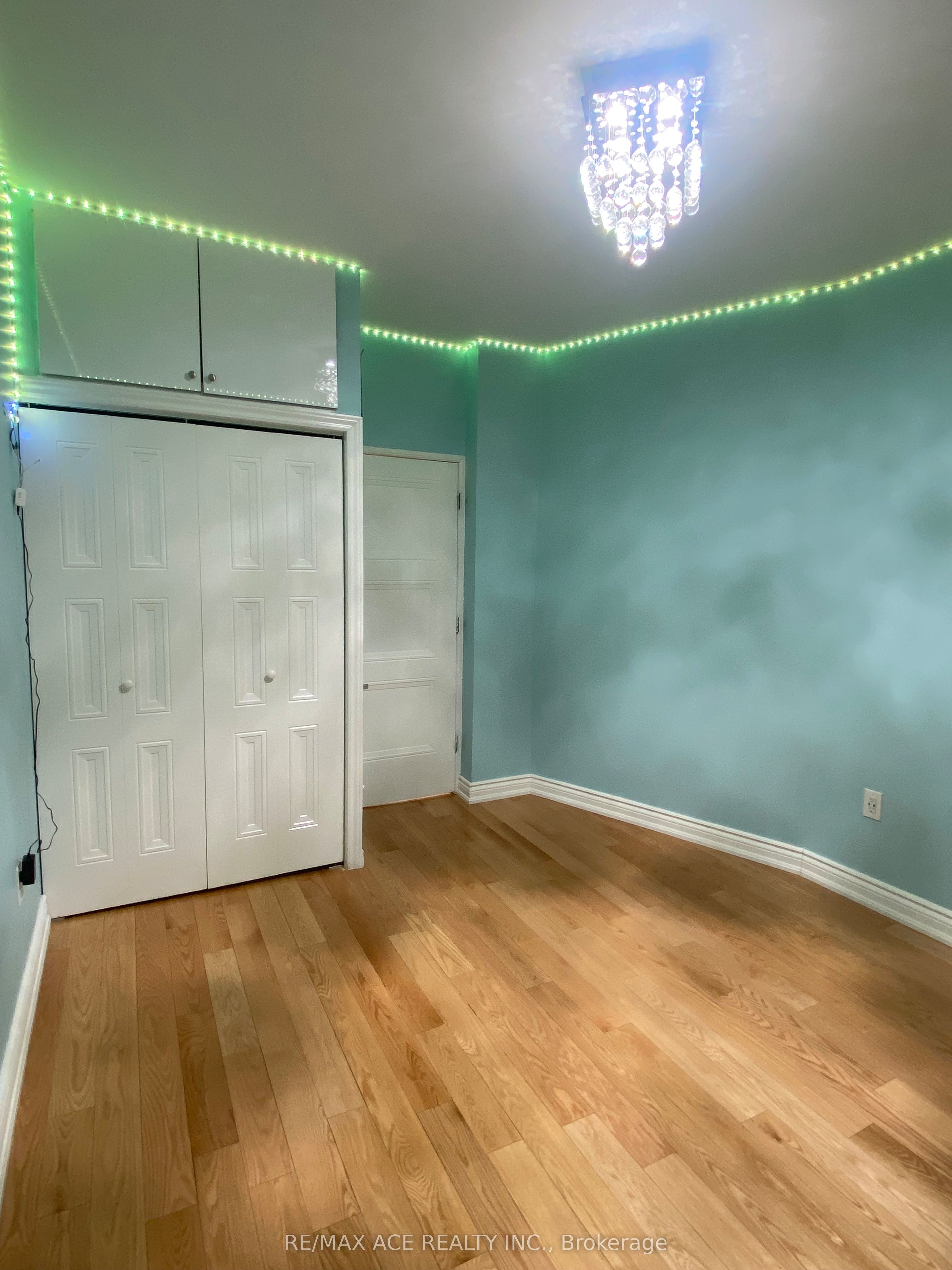 Additional image 6 of Main-25 Pauline Avenue, Toronto, ON, M6H 3M7