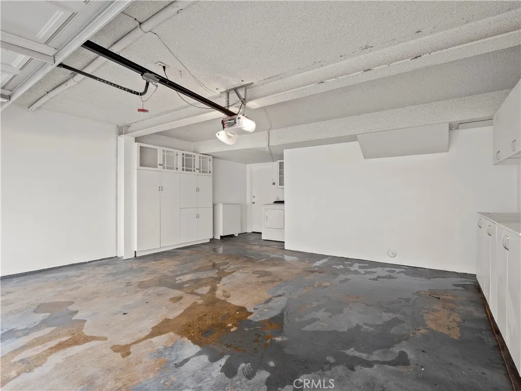 Additional image 33 of 18411 Hatteras Street Unit 138, Tarzana, CA 91356