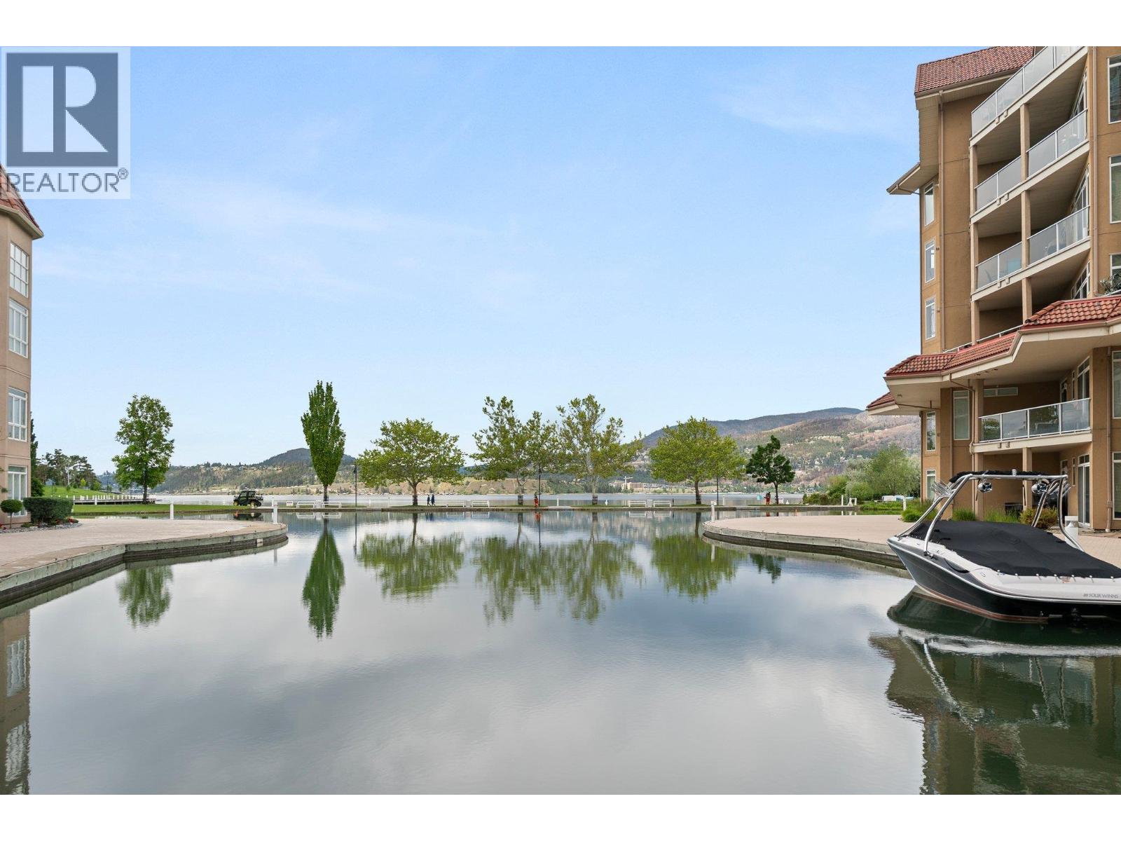 Additional image 4 of 303-1128 Sunset Drive, Kelowna, BC, V1Y9W7