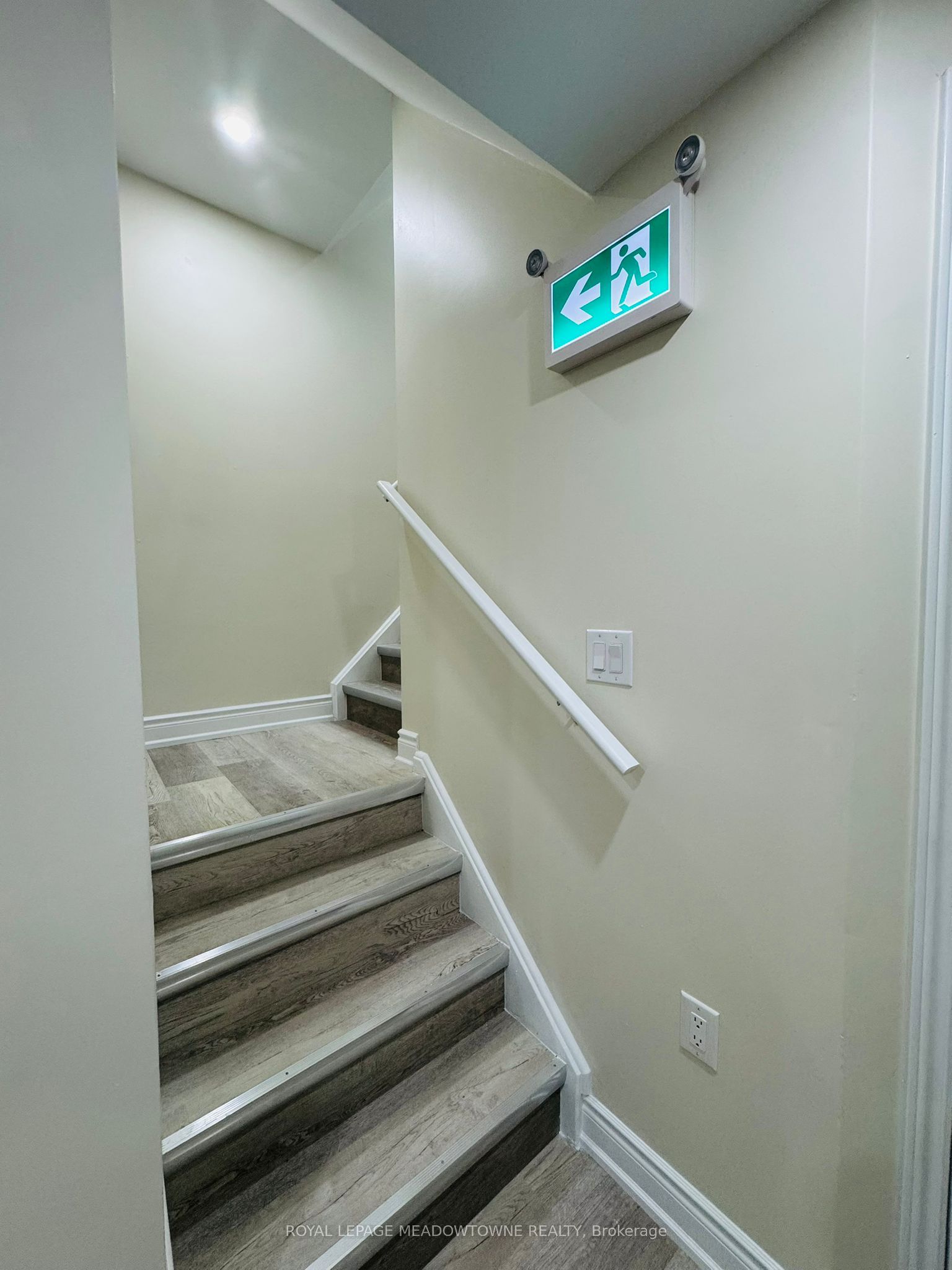 Additional image 5 of BSMT-973 Ledbury Crescent, Mississauga, ON, L5V 2R3