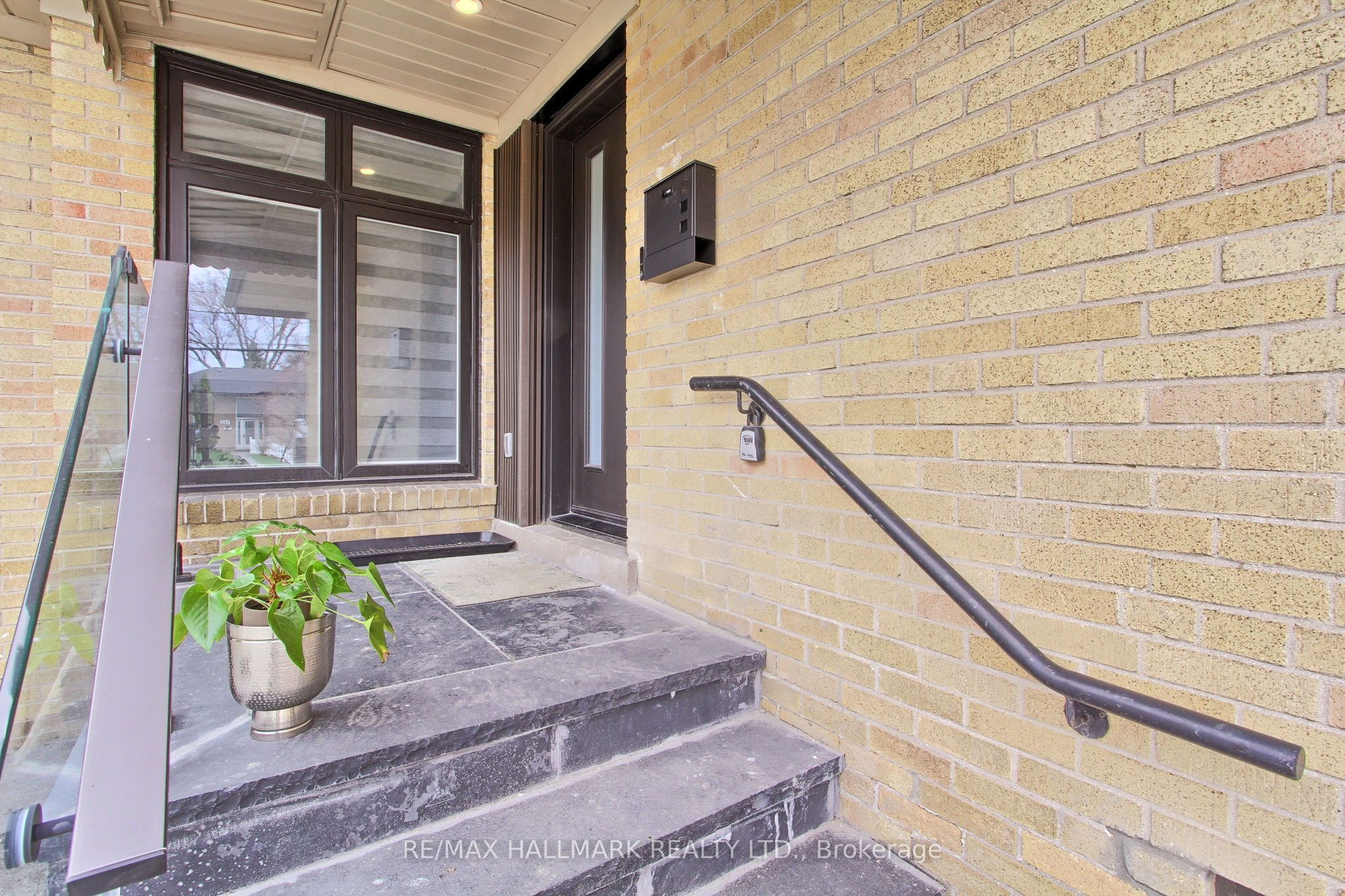 Additional image 6 of 185 Acton Avenue, Toronto, ON, M3H 4H6