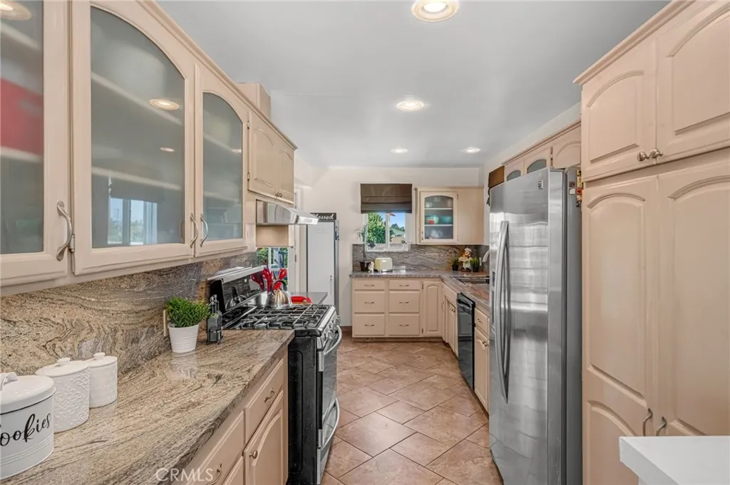 Additional image 89 of 2411 W 251st St, Lomita, CA 90717