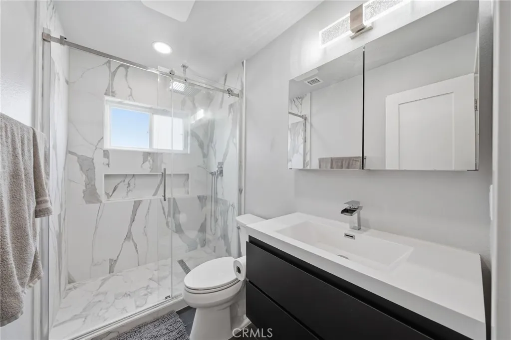 Additional image 99 of 2858 W Keys Ln, Anaheim, CA 92804