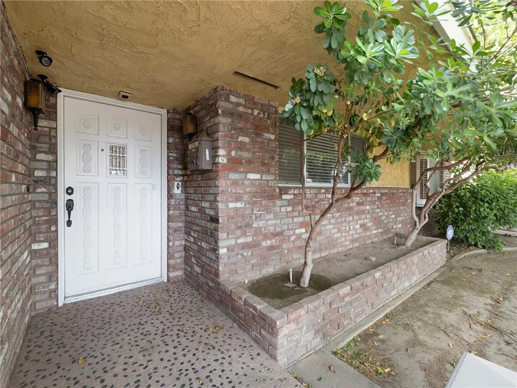 1150 E Lancaster Blvd, Lancaster, CA 93535 photo 4
