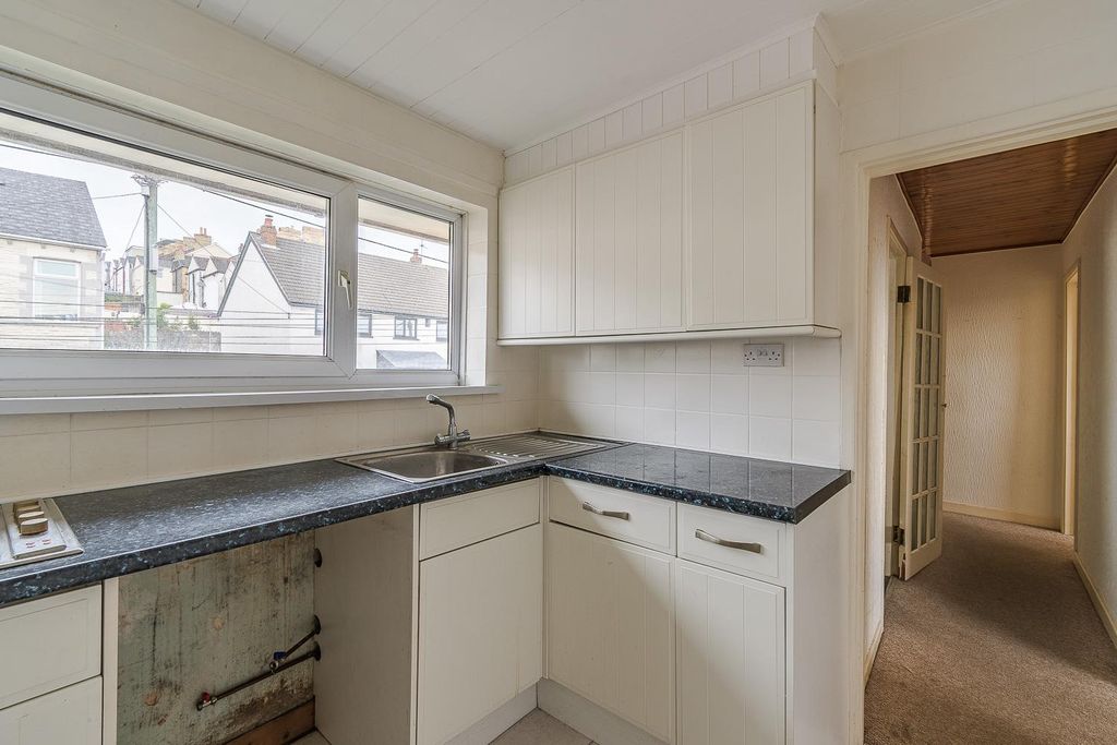 Additional image 8 of 2 bed flat for saleDavnic Close, Barry CF63