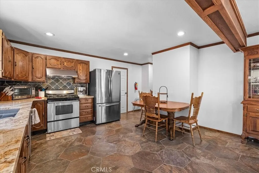 Additional image 8 of 1200 W Constellation Dr, Big Bear Lake, CA 92314