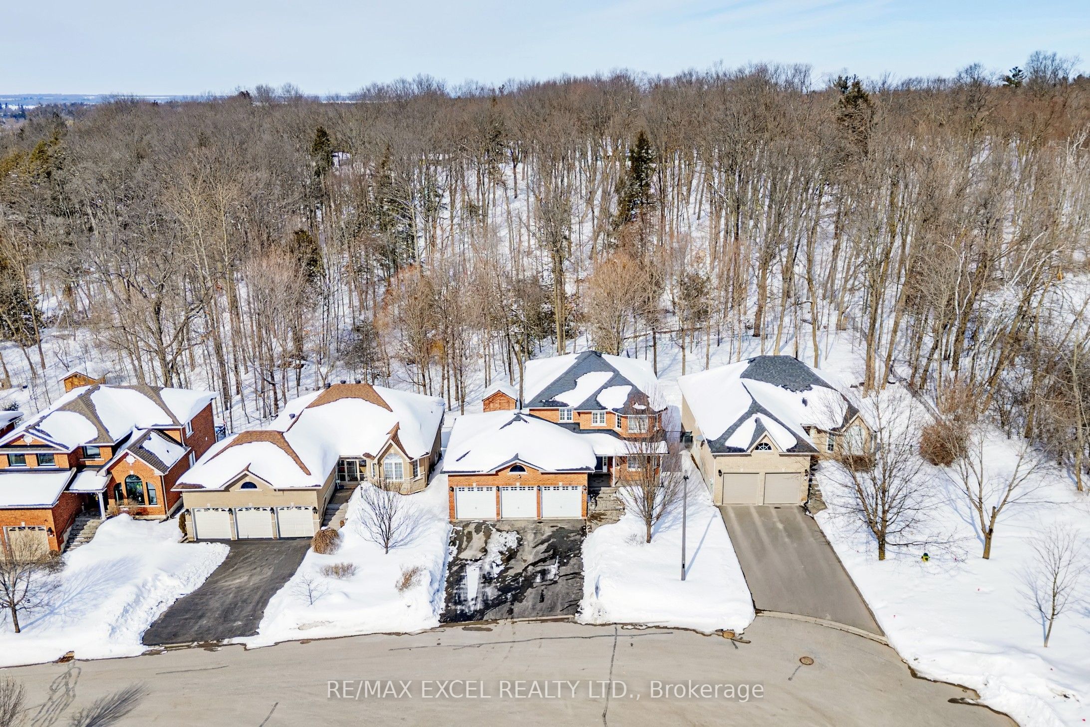 Additional image 2 of 96 Ferncroft Drive, Georgina, ON, L4P 4G7