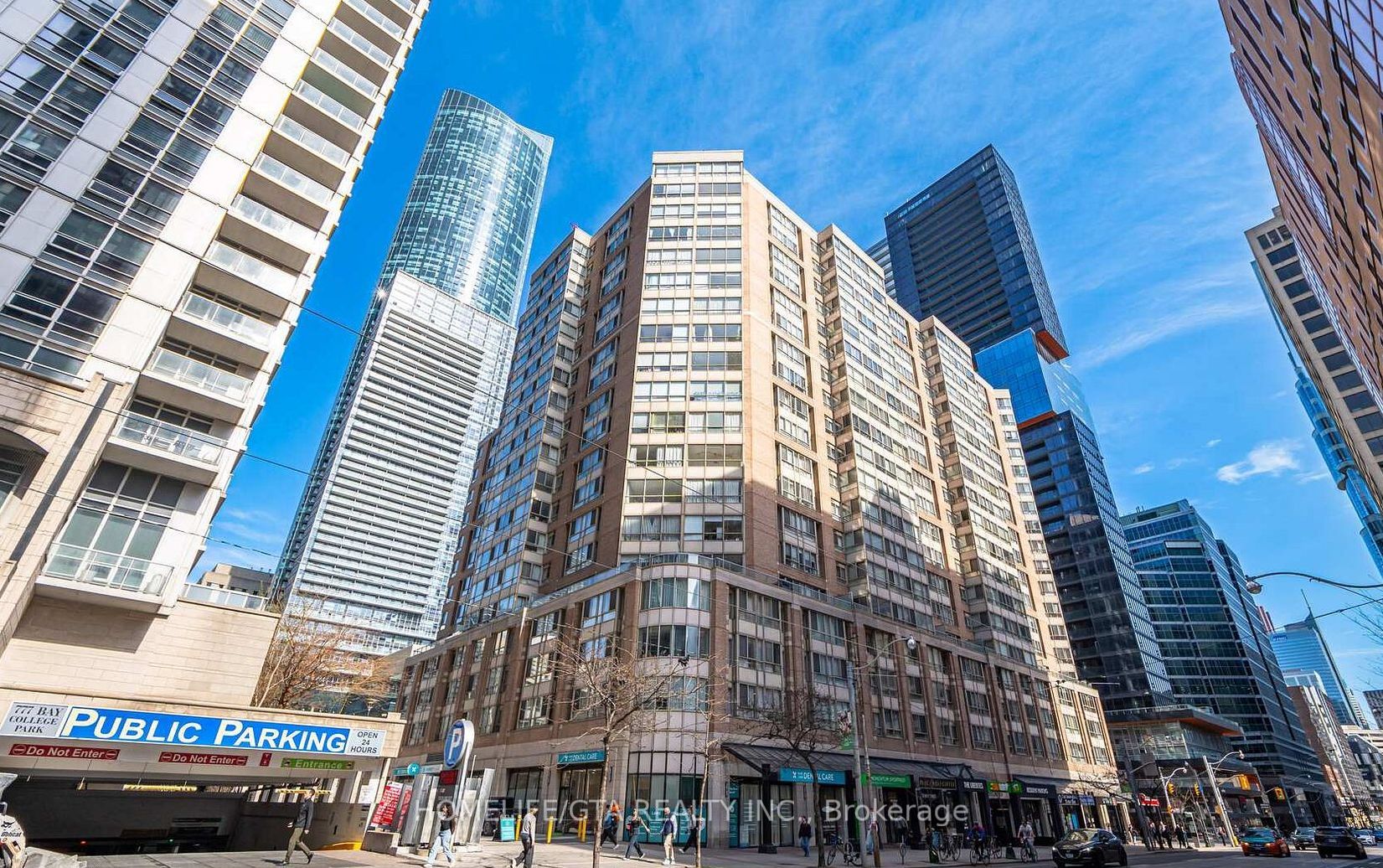 707-717 Bay Street, Toronto, ON, M5G 2J9