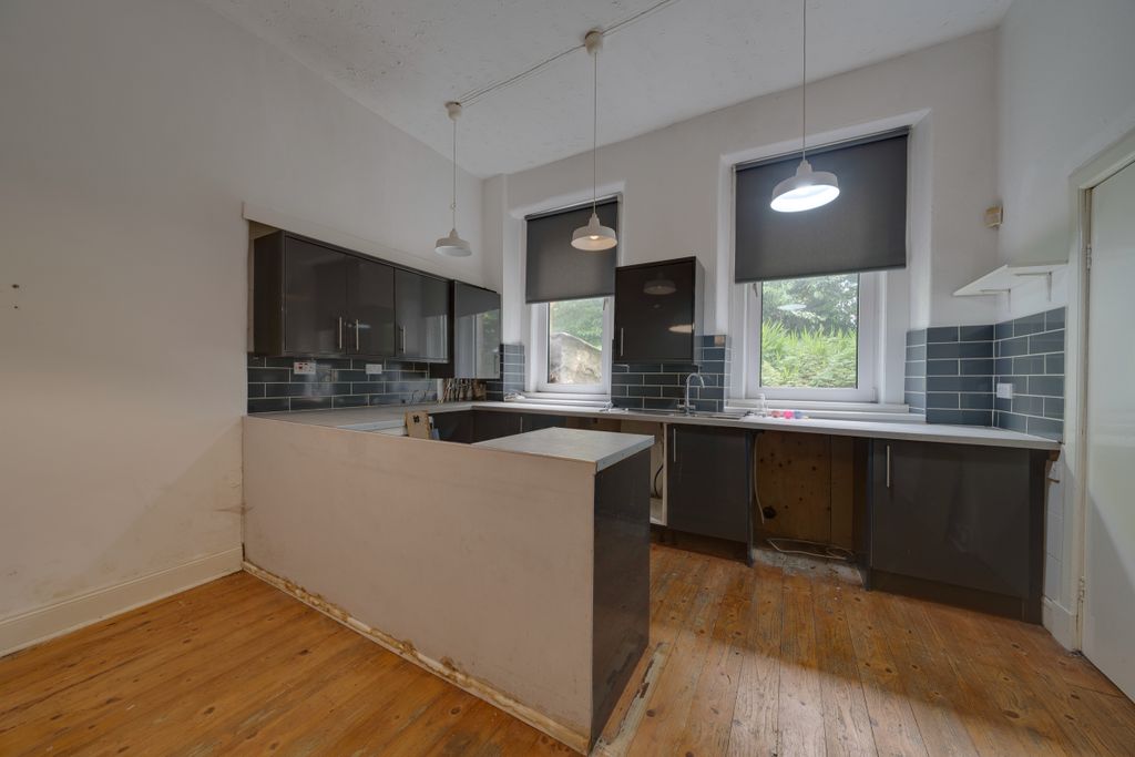 Additional image 7 of 4 bed detached house for saleRoman Road, Clydebank G81