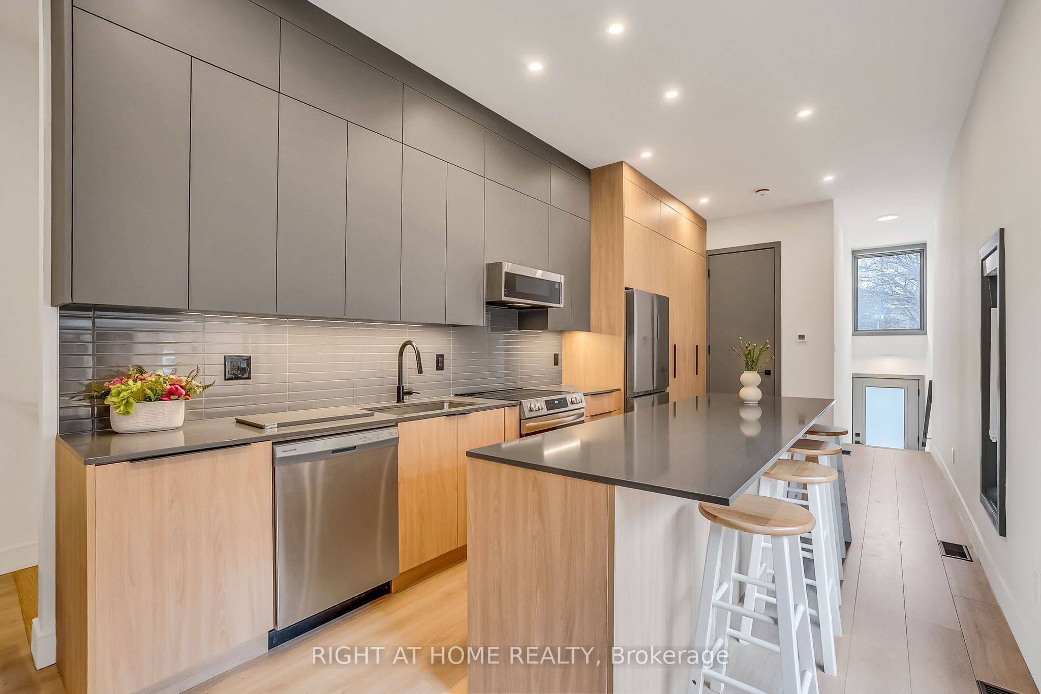 Additional image 6 of 1169 Davenport Road, Toronto, ON, M6H 2G6