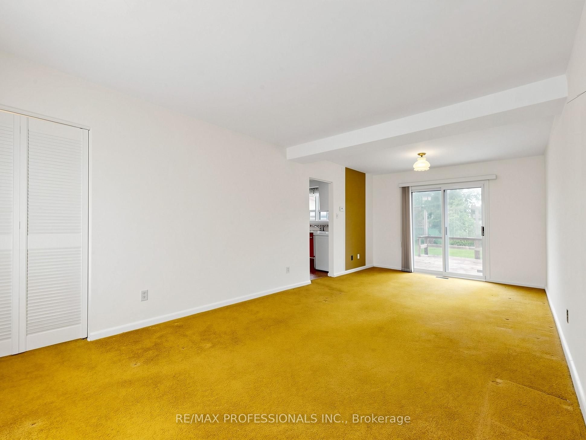 Additional image 4 of 26 Henley Crescent, Toronto, ON, M9W 2W9
