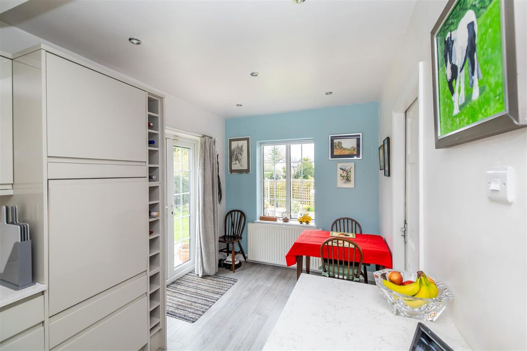 Additional image 6 of 4 bed detached house for saleWoodland Park, Oulton, Leeds LS26
