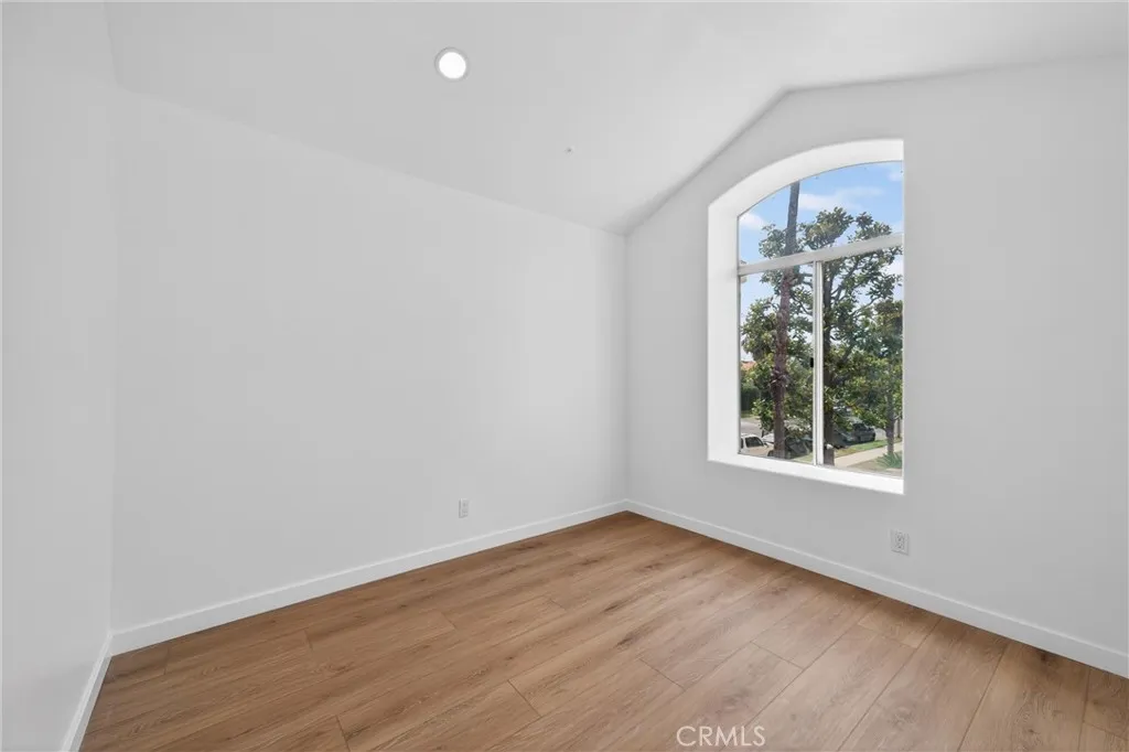 Additional image 57 of 15003 Alda Pl, North Hills, CA 91343