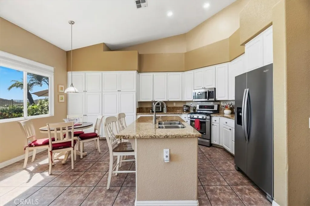 Additional image 20 of 35 Villa Valtelena, Lake Elsinore, CA 92532