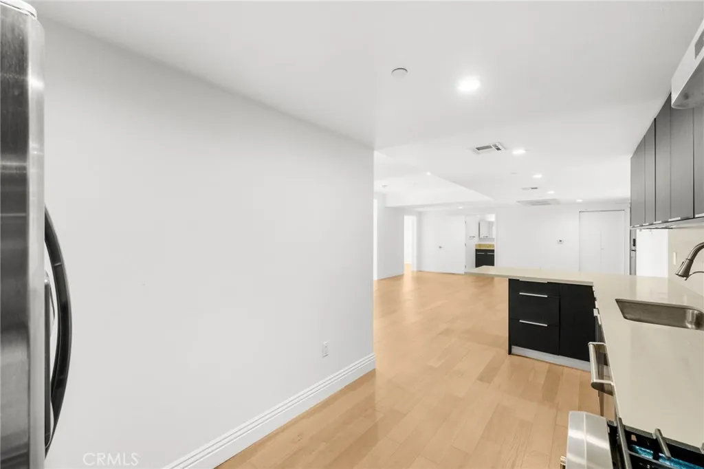 Additional image 33 of 2939 Leeward Avenue Unit 509, Los Angeles, CA 90005