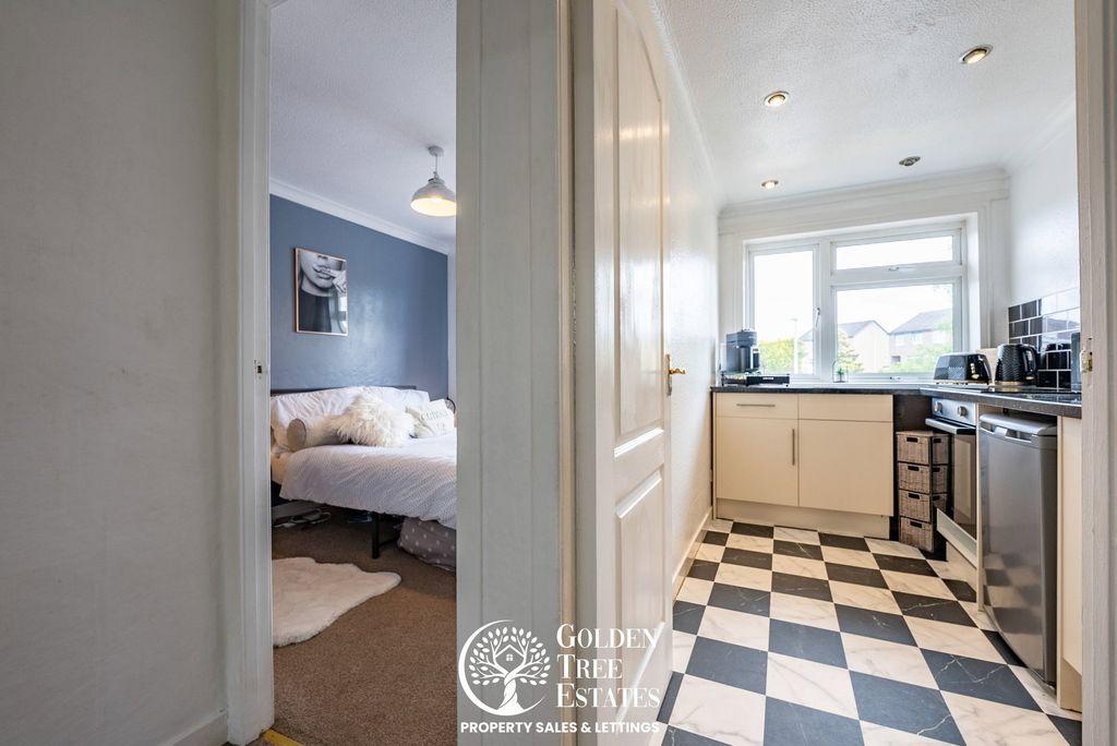 Additional image 10 of 1 bed flat for saleBarbour Avenue, Stirling FK7