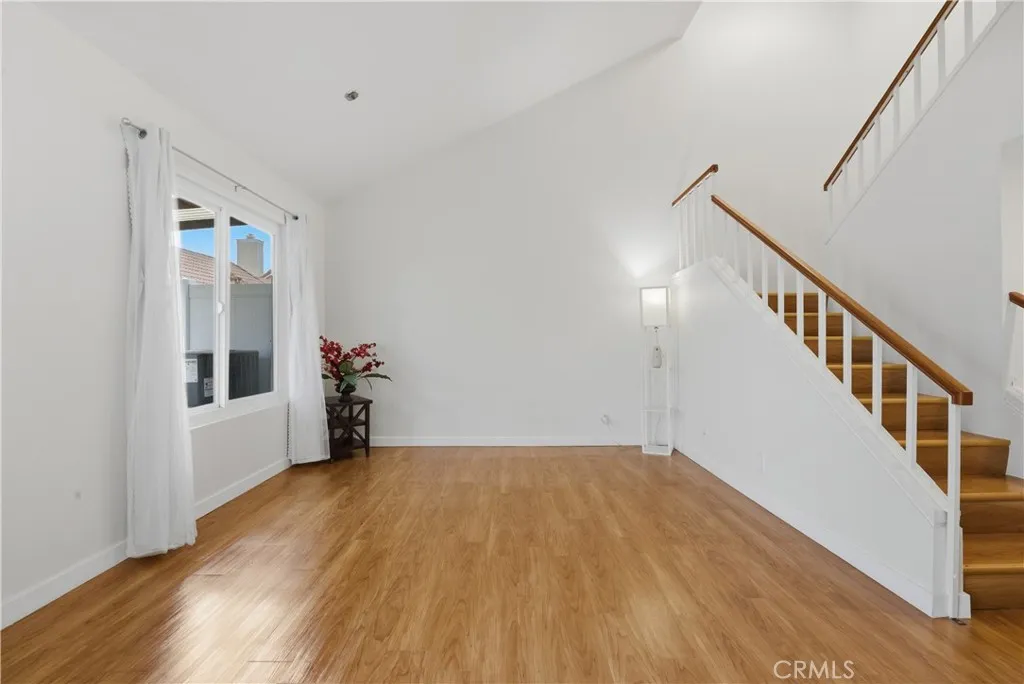 Additional image 47 of 403 S Newhope unit C St, Santa Ana, CA 92704