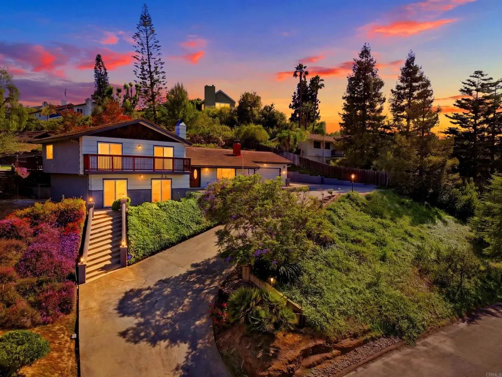 Additional image 40 of 1045 Cima Dr, San Marcos, CA 92078