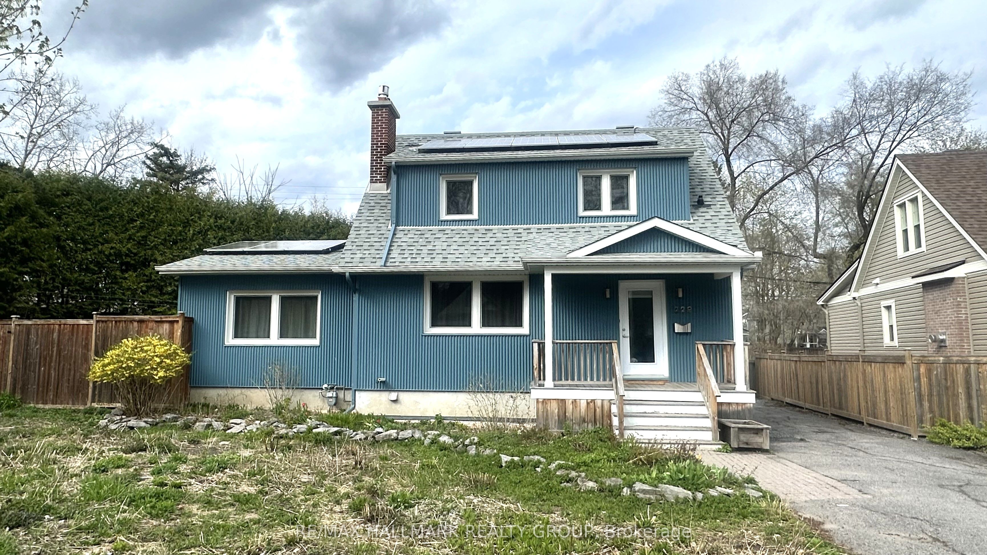 229 Greensway Avenue, Ottawa, ON, K1L 7V3