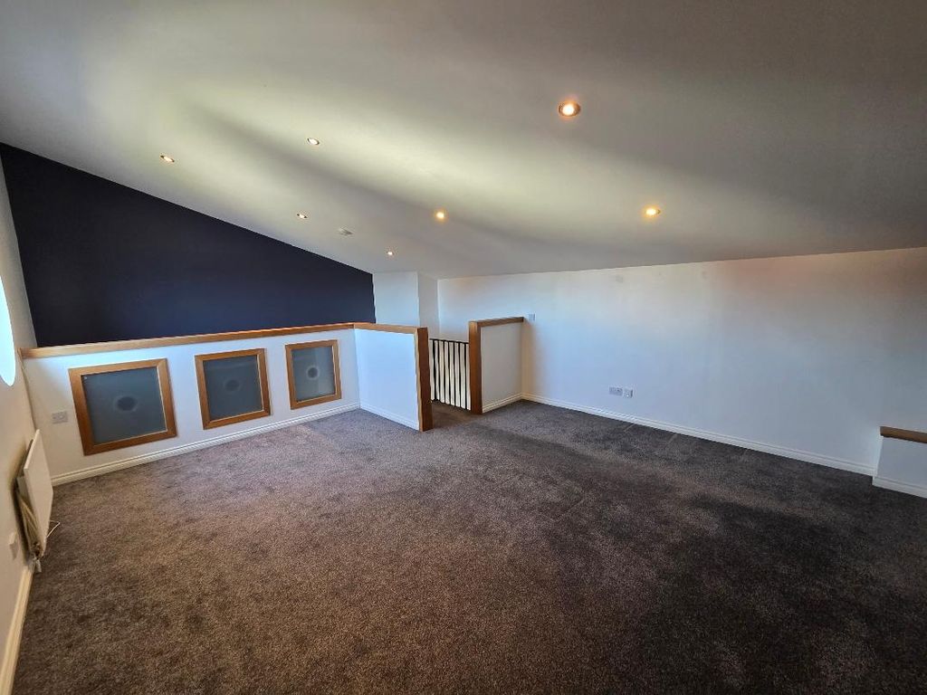 Additional image 3 of 2 bed flat for saleThorter Row, Dundee DD1