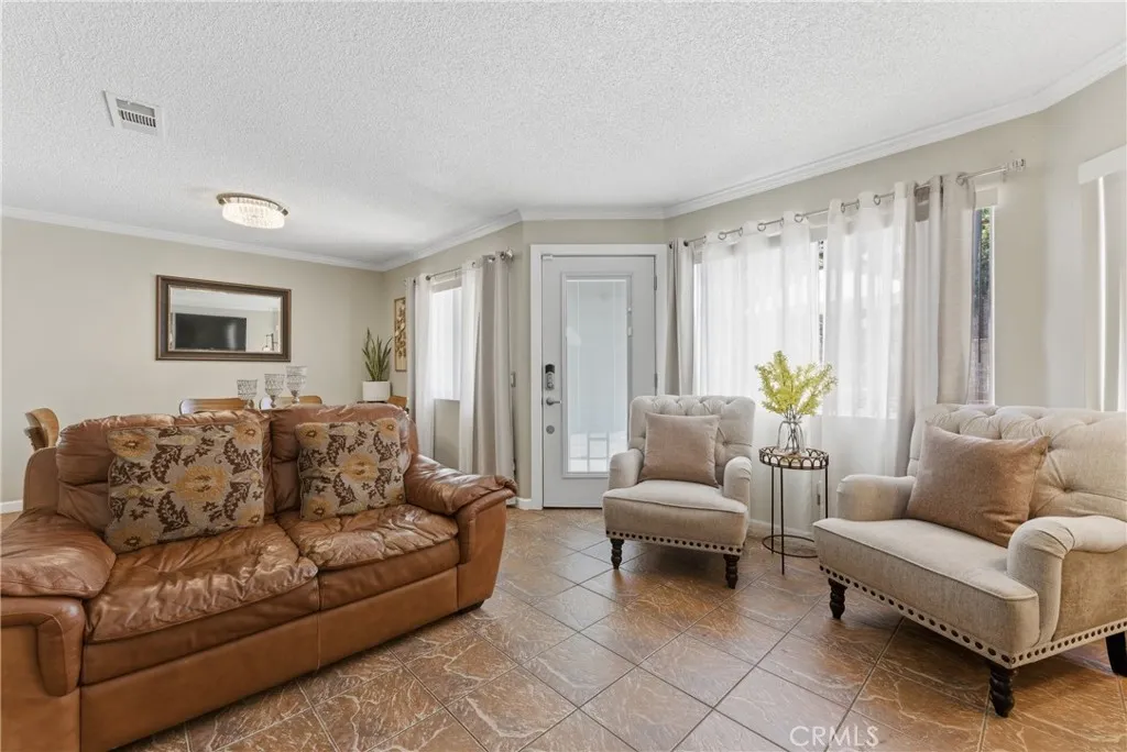 Additional image 77 of 700 W Almond Street, Compton, CA 90220