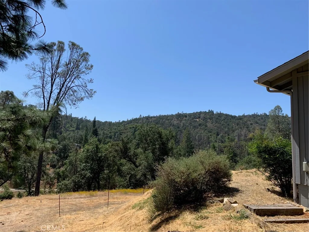 Additional image 7 of 5636 E Whitlock Rd, Mariposa, CA 95338