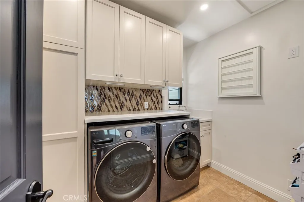 Additional image 54 of 3854 Hampstead Rd, La Canada Flintridge, CA 91011
