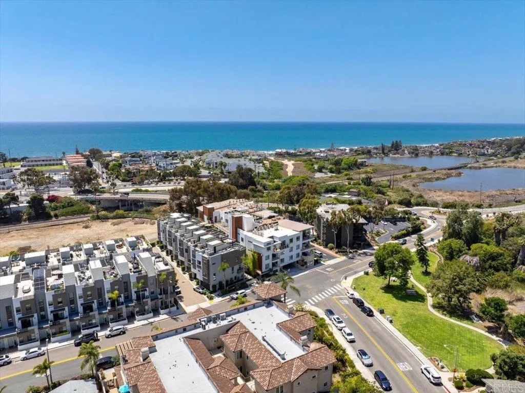 Additional image 46 of 2511 State Street, Carlsbad, CA 92008
