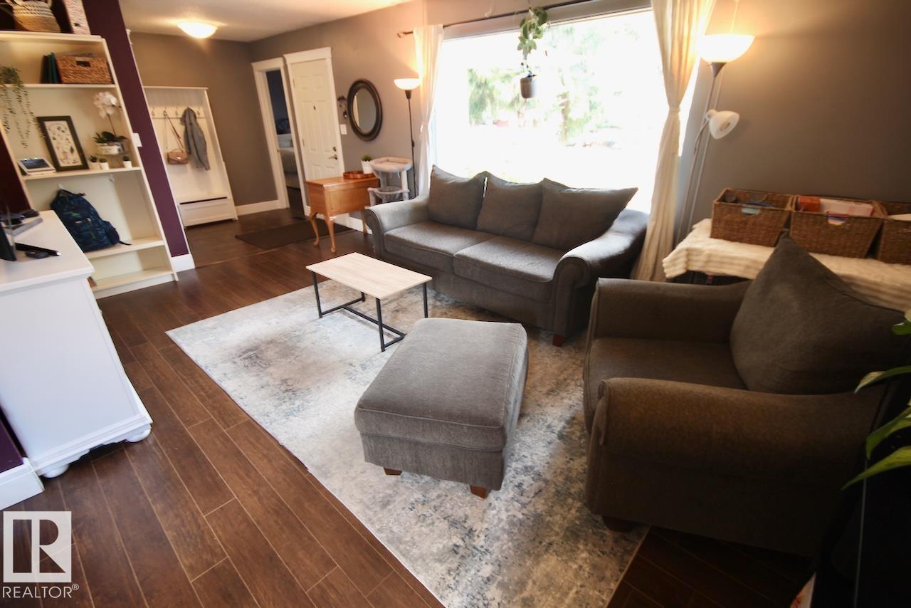 Additional image 5 of 8607 35a Avenue NW, Edmonton, AB, T6K0C3