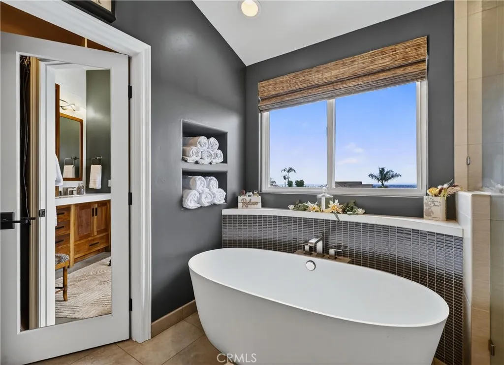 Additional image 88 of 2704 North Vista Heights Avenue, Orange, CA 92867