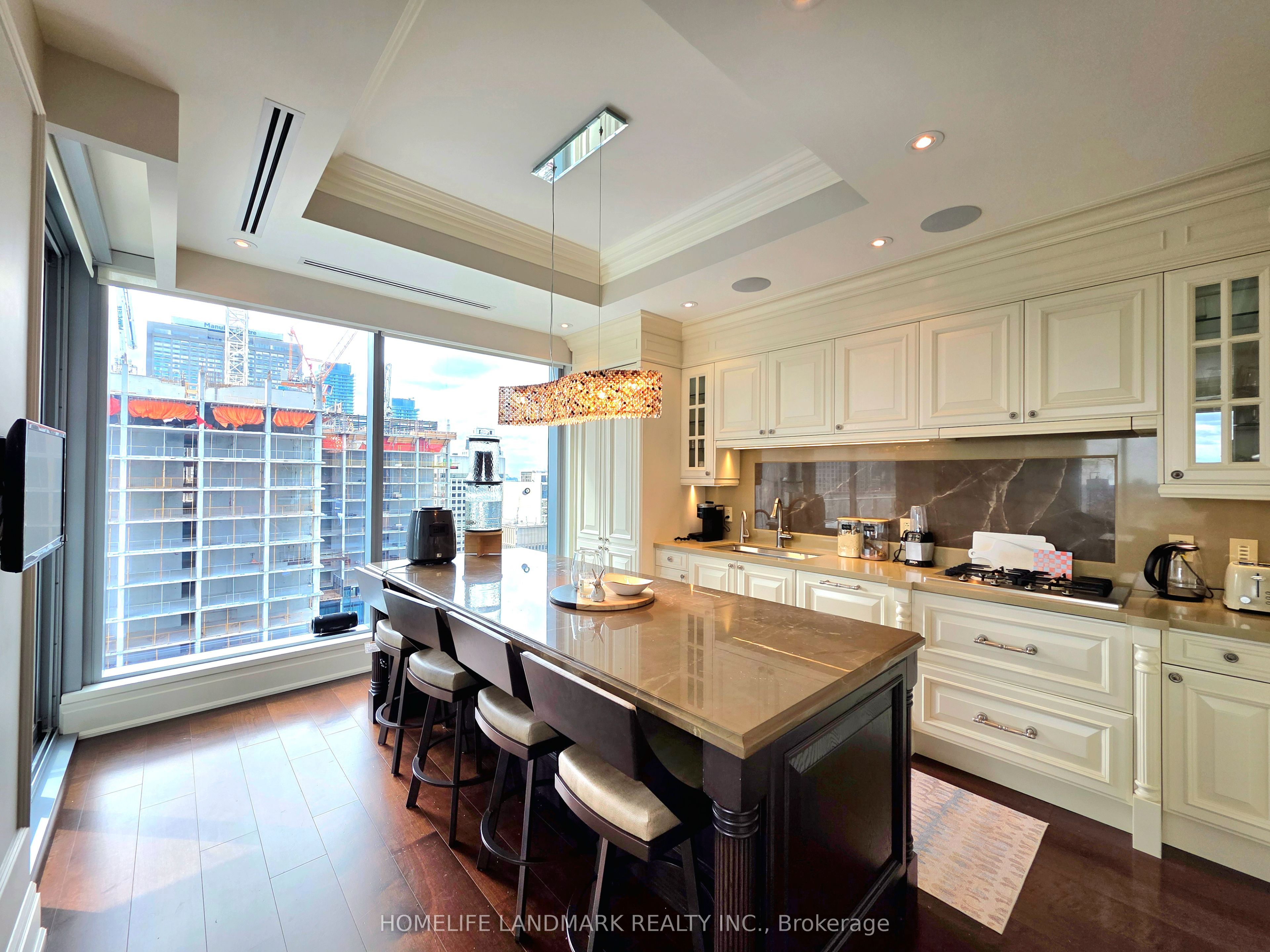 Additional image 5 of 2303-55 Scollard Street, Toronto, ON, M5R 0A1